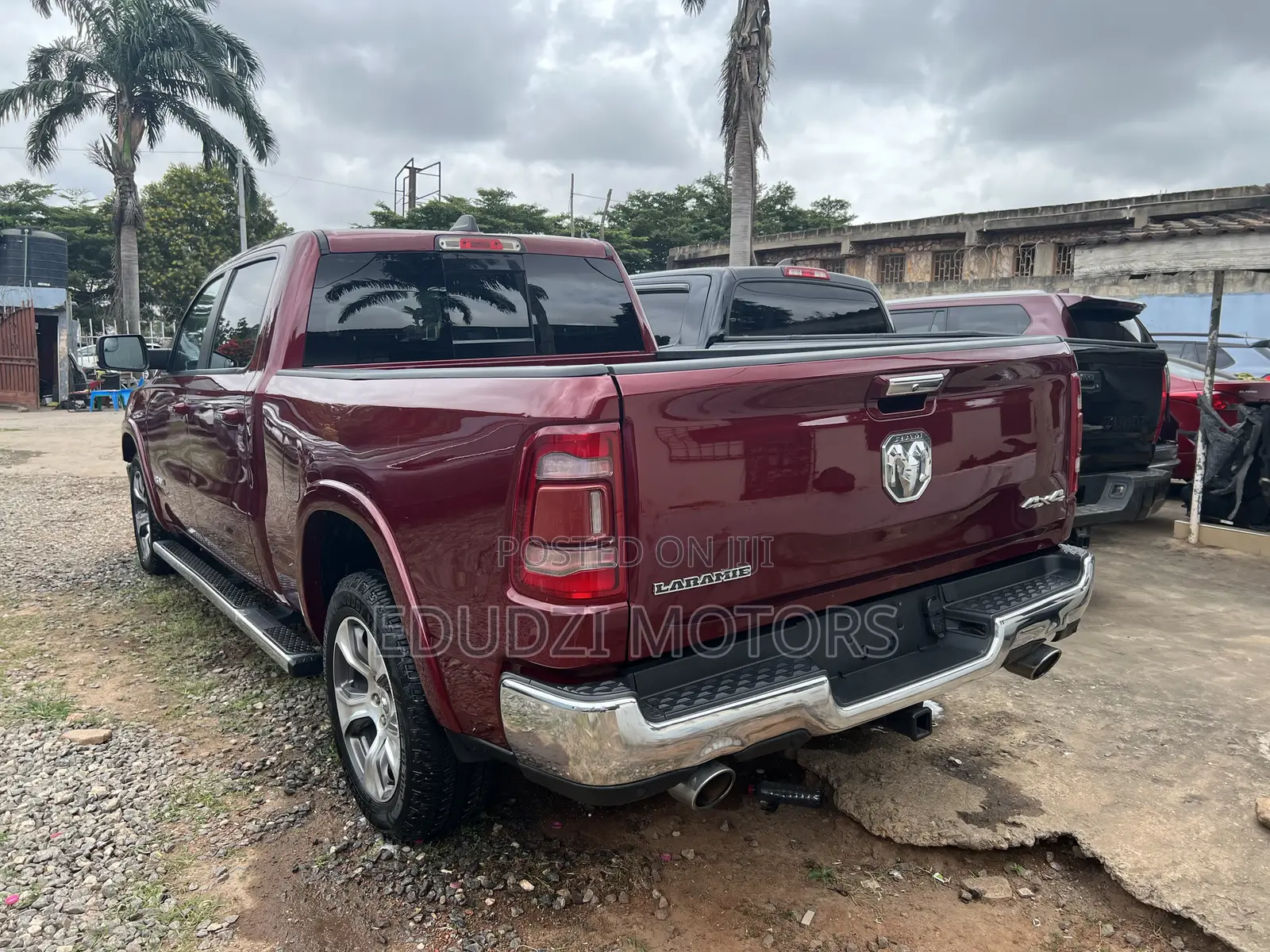 Dodge RAM 1500 5.7 Petrol AWD 2021 Maroon