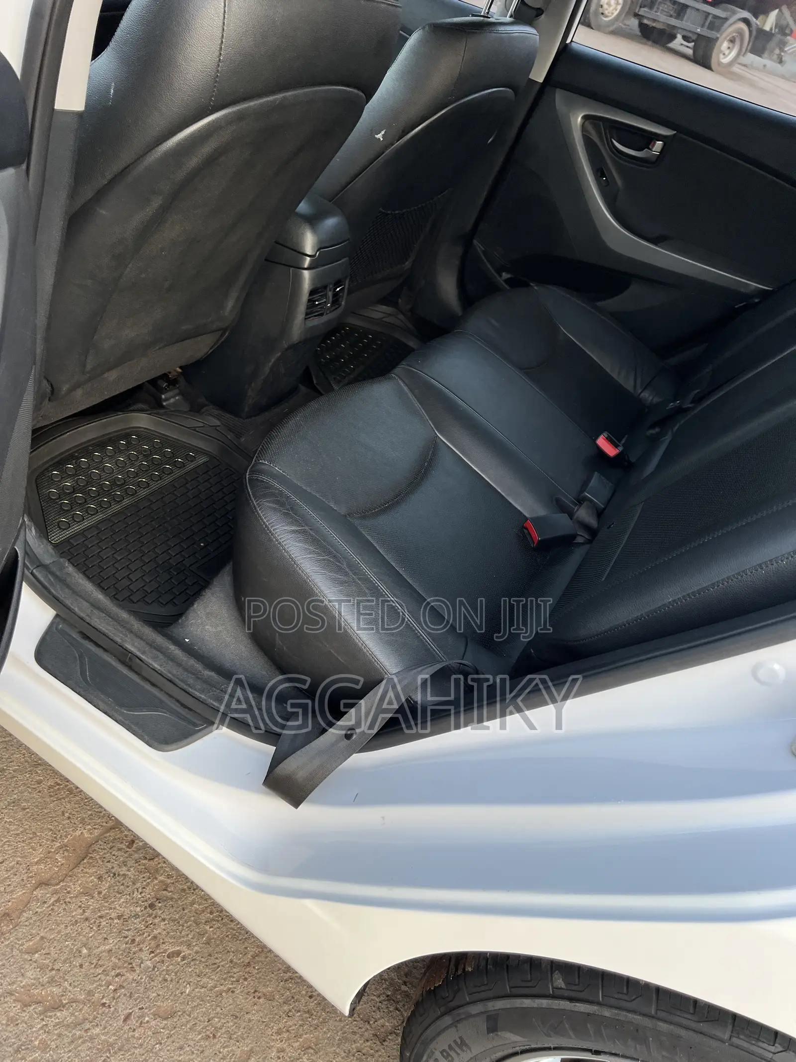 Hyundai Avante 2015 White