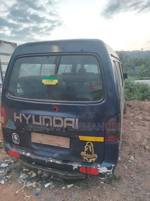 Hyundai H-100 1996