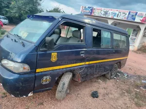 Hyundai H-100 1996