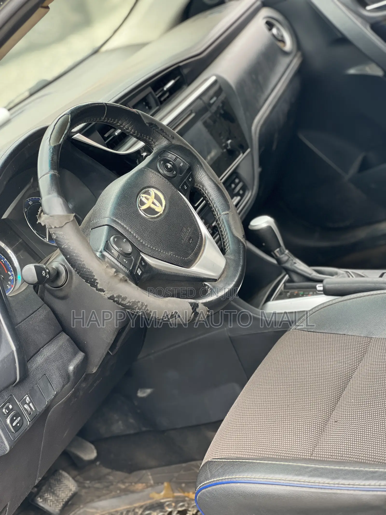 Toyota Corolla LE 4dr Sedan (1.8L 4cyl CVT) 2017 Gray