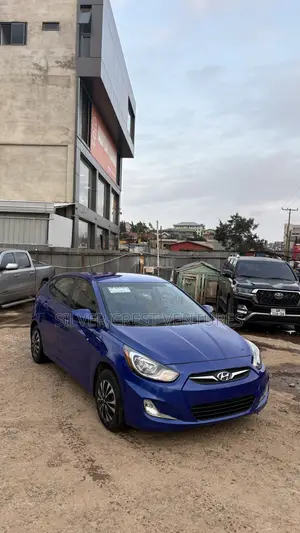 Hyundai Accent SE Hatchback 2017 Blue