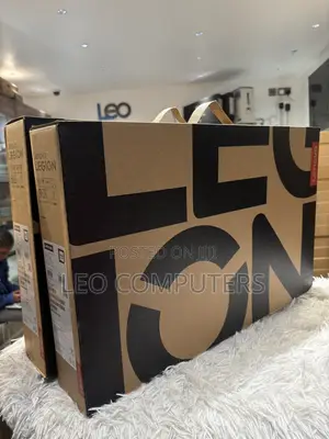 New Laptop Lenovo Legion 5 32GB Intel Core Ultra 9 SSD 1T