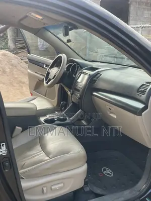 Kia Sorento 2013 Black