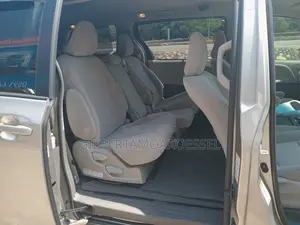 Toyota Sienna 2016 Silver