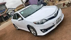 Toyota Camry 2014 White