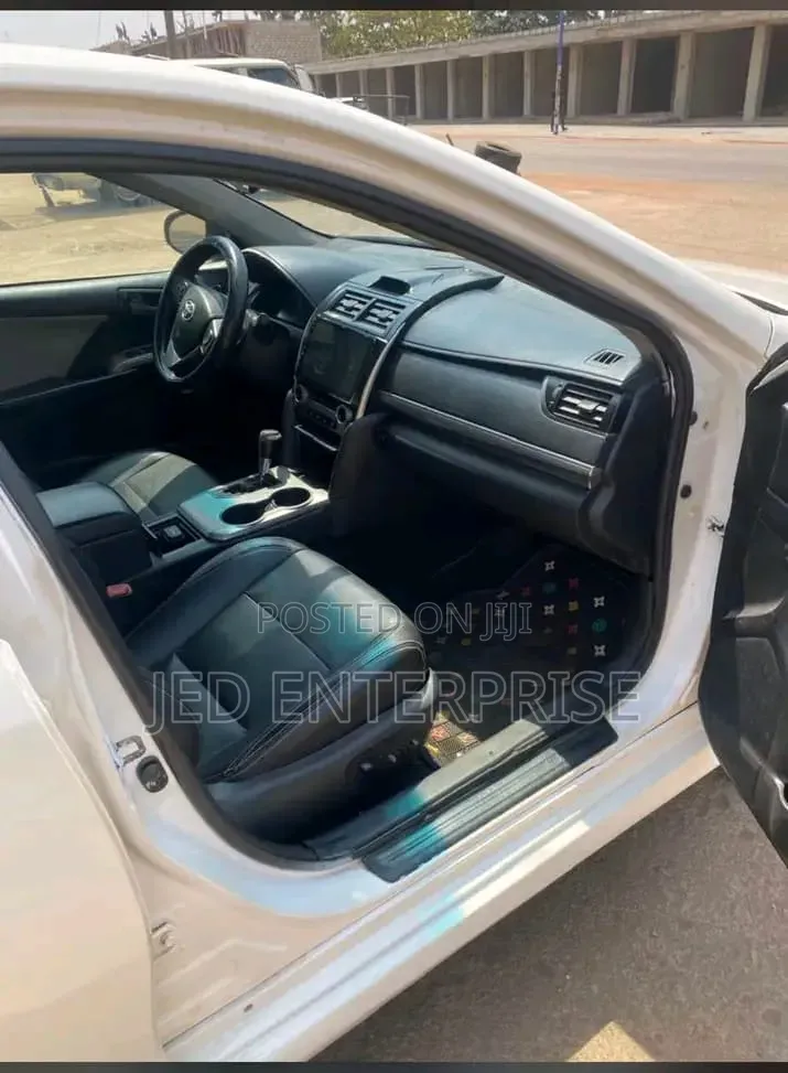Toyota Camry 2014 White