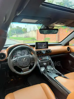 Lexus IS 2022 White
