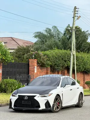 Lexus IS 2022 White