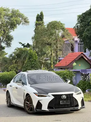 Lexus IS 2022 White