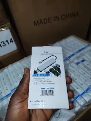 5-in-1 Type-C Hub Adapter — HDMI + 3× USB 3.0 + Type-C Port