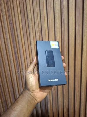 New Samsung Galaxy S23 128 GB Black