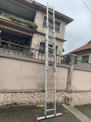Ladder / Steps