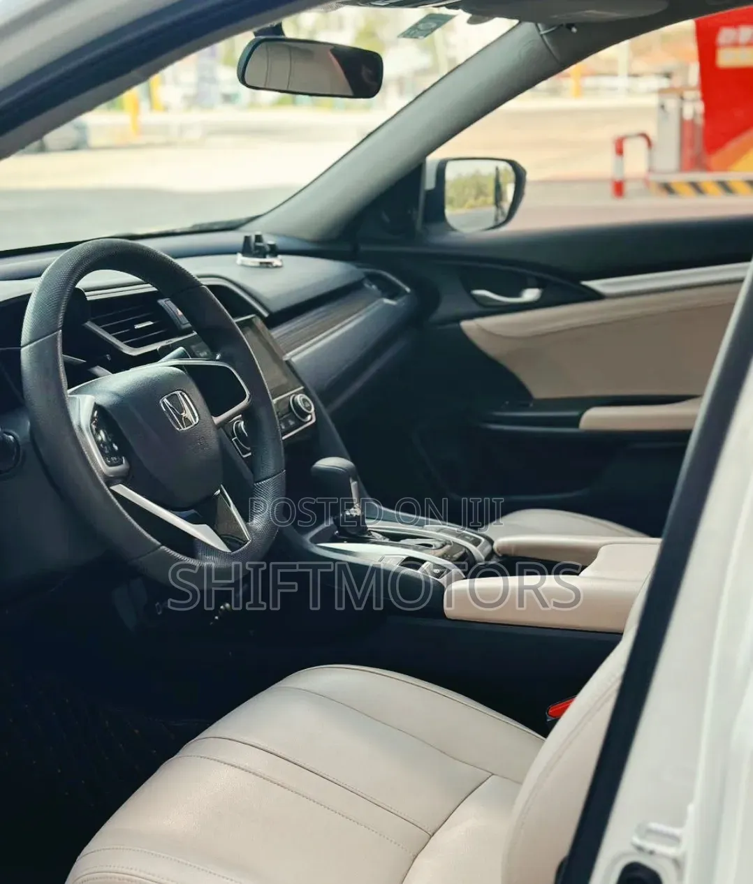 Honda Civic 2019 White