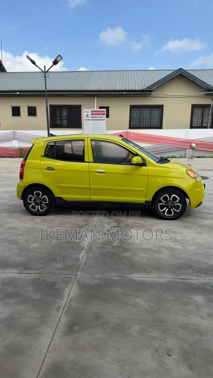 Kia Morning 2011 Green