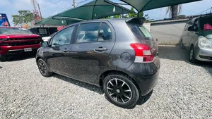 Toyota Yaris 2010 Black
