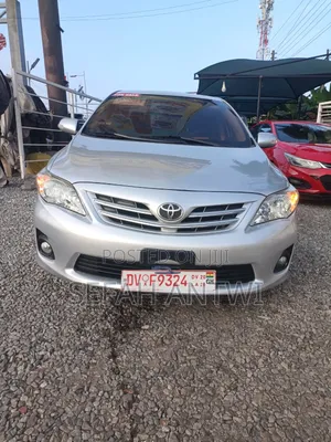 Toyota Corolla 2013 Silver