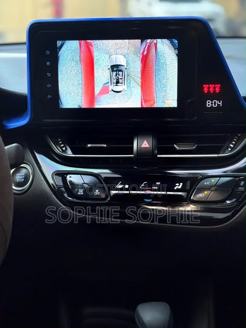 Toyota C-HR XLE 2021 Red