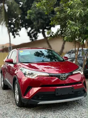 Toyota C-HR XLE 2021 Red