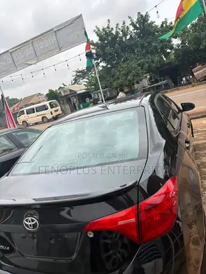 Toyota Corolla 2017 Black