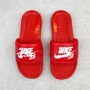Men’S Slides