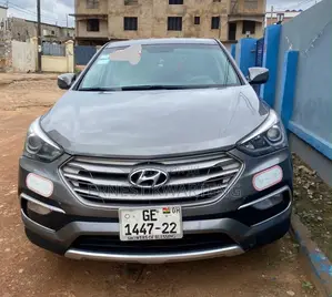 Hyundai Santa Fe 2018 Gray