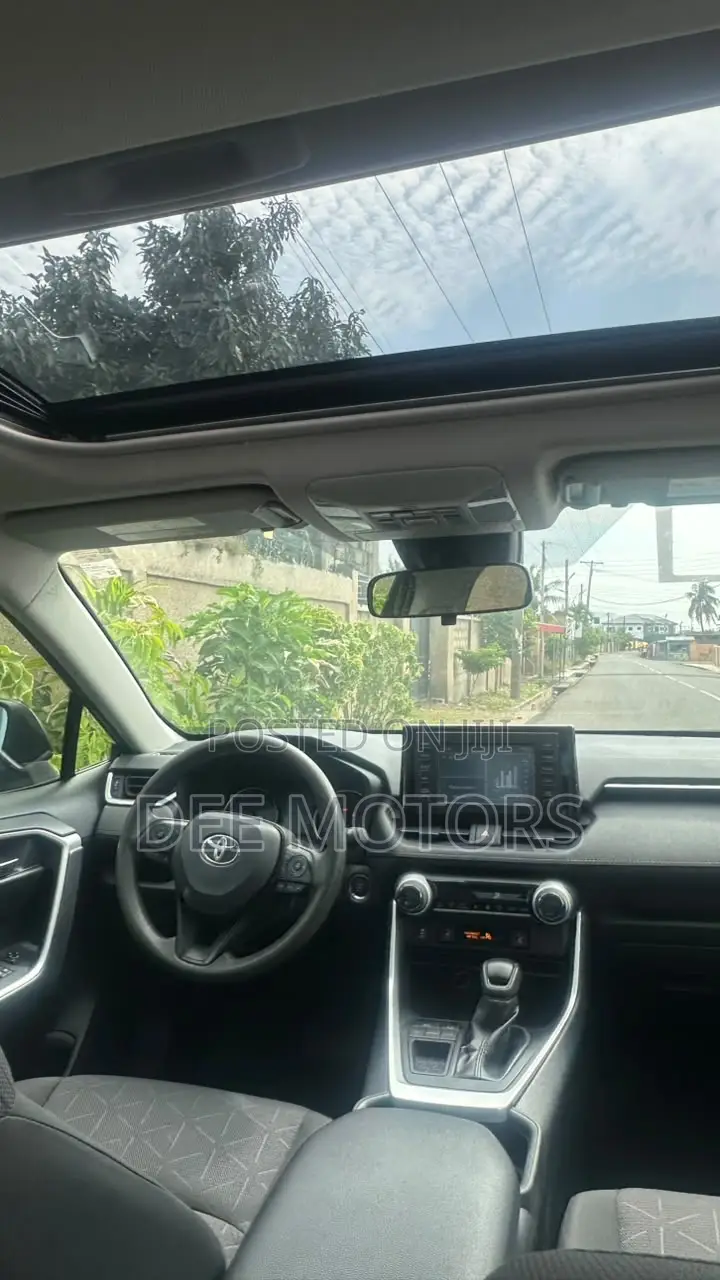 Toyota RAV4 2021 Black