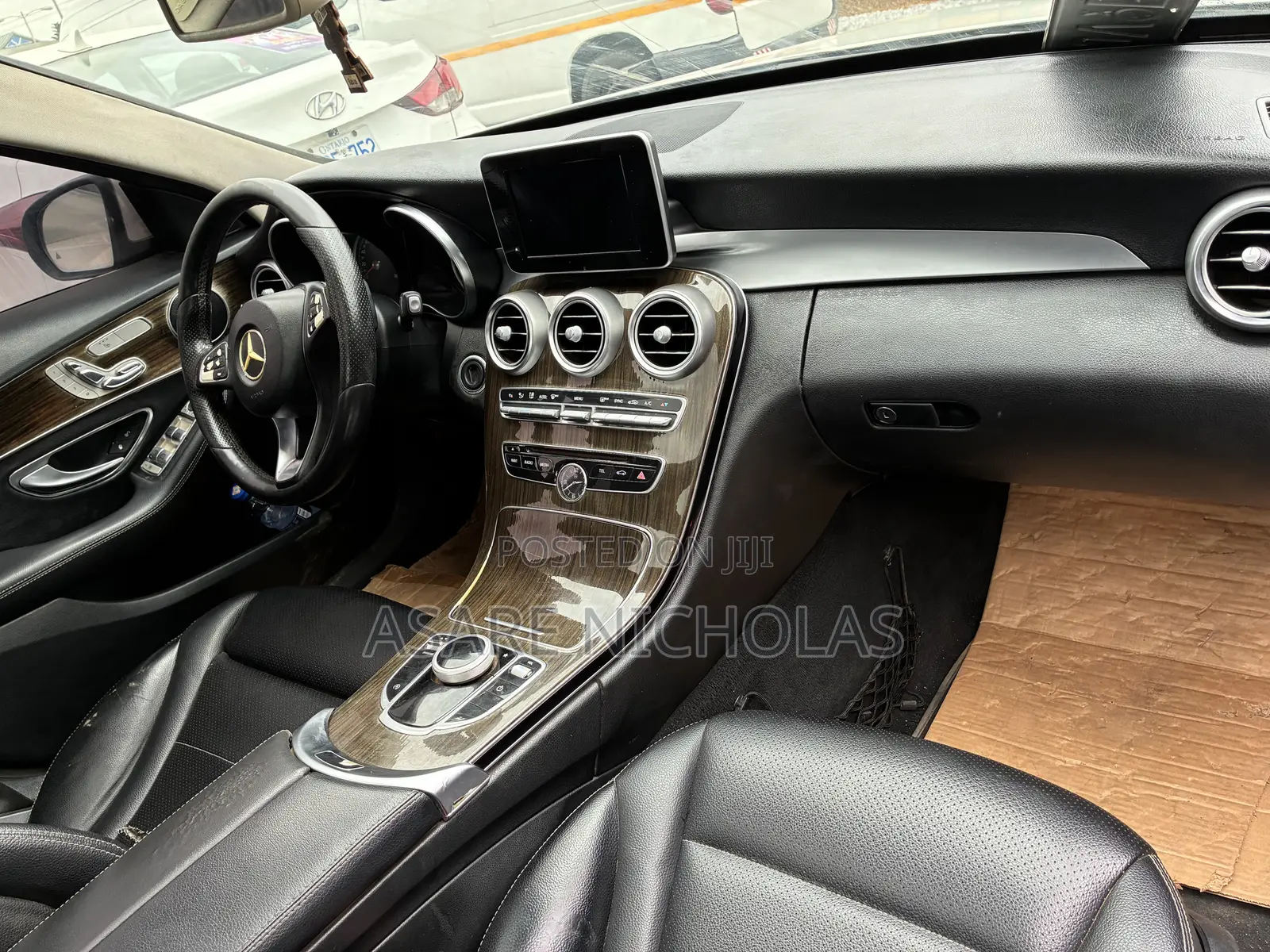 Mercedes-Benz C300 2016 White
