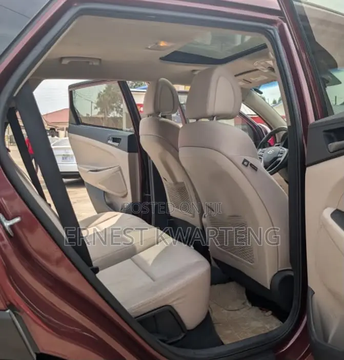 Hyundai Tucson 2017 Brown