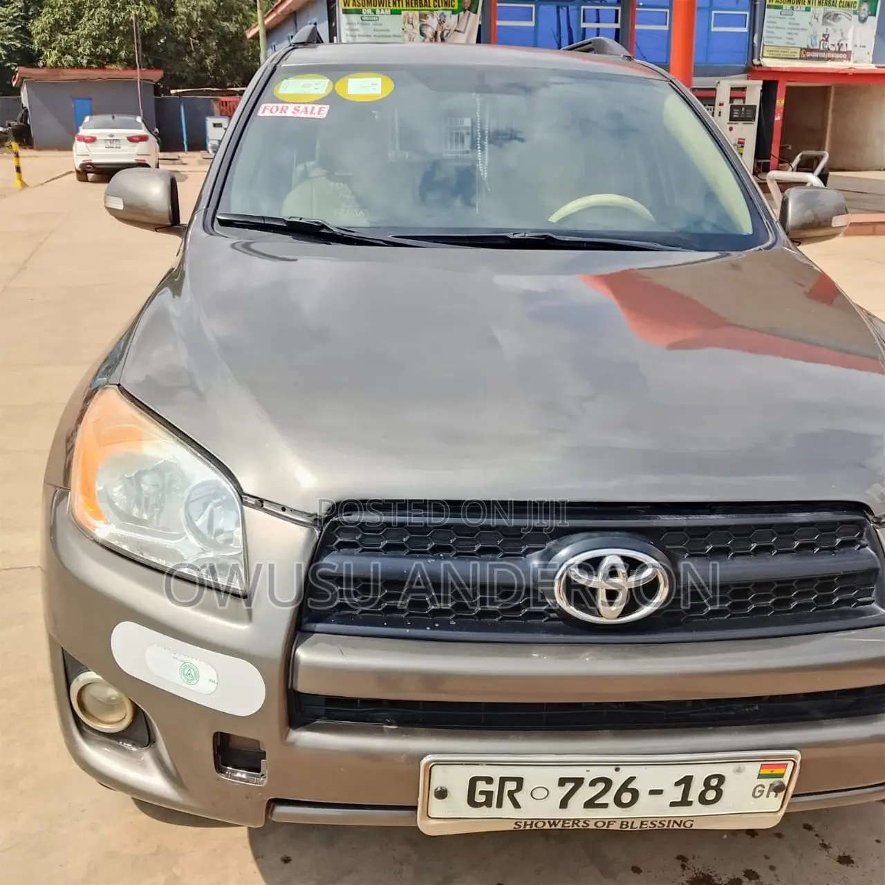 Toyota RAV4 2012 Brown