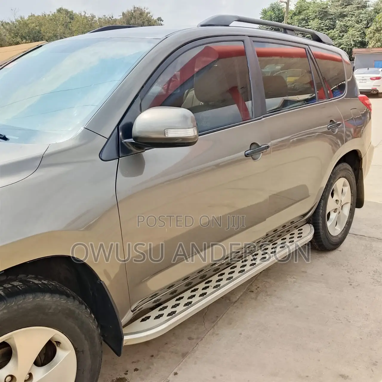 Toyota RAV4 2012 Brown