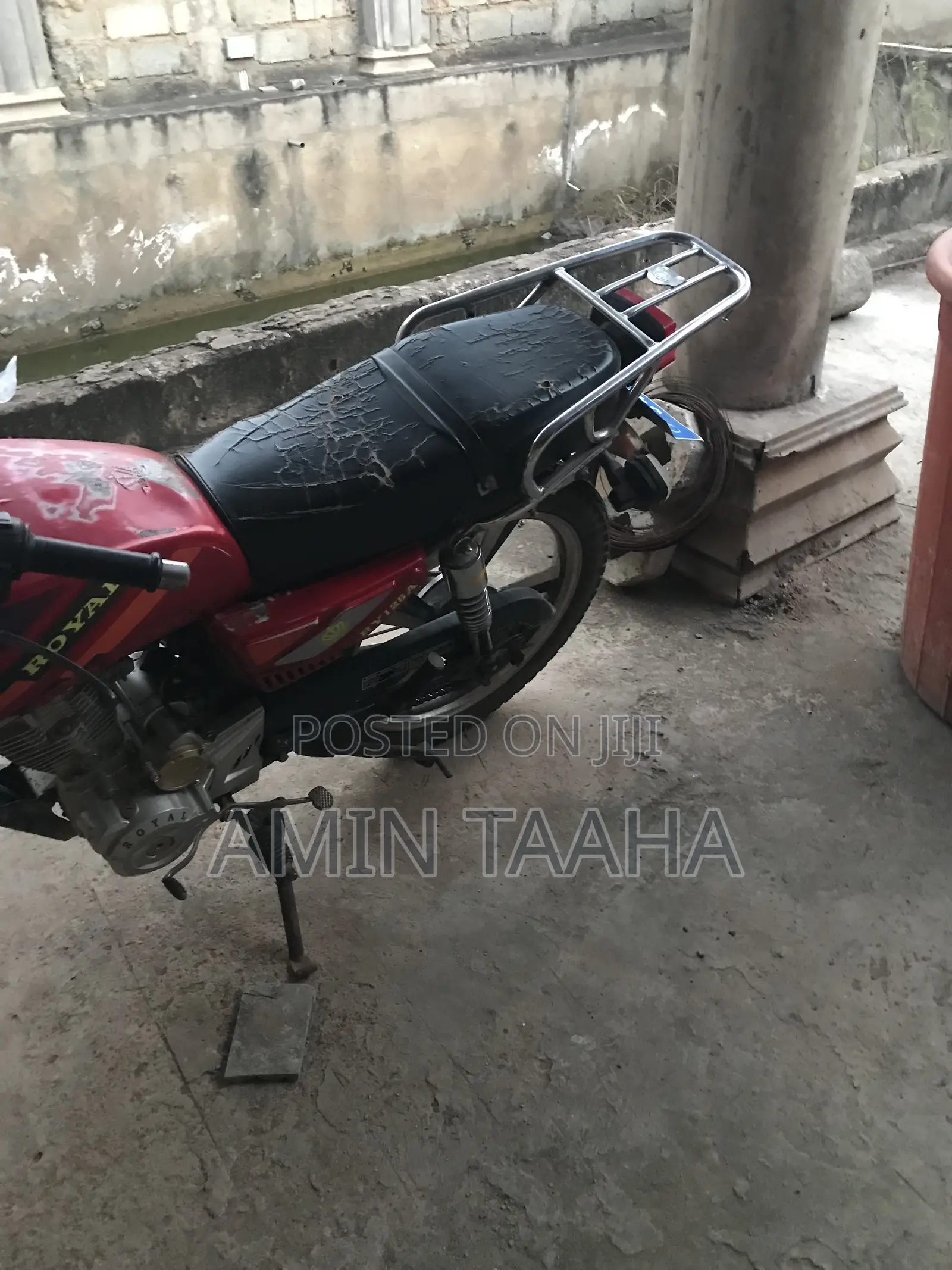 Royal RY125 2025 Red