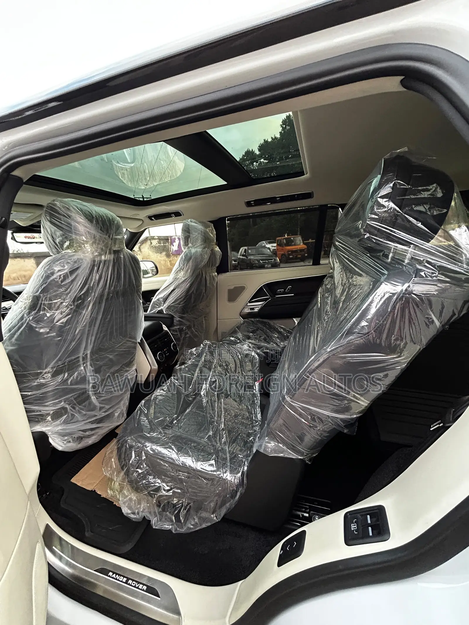 Land Rover Range Rover Vogue 2022 White