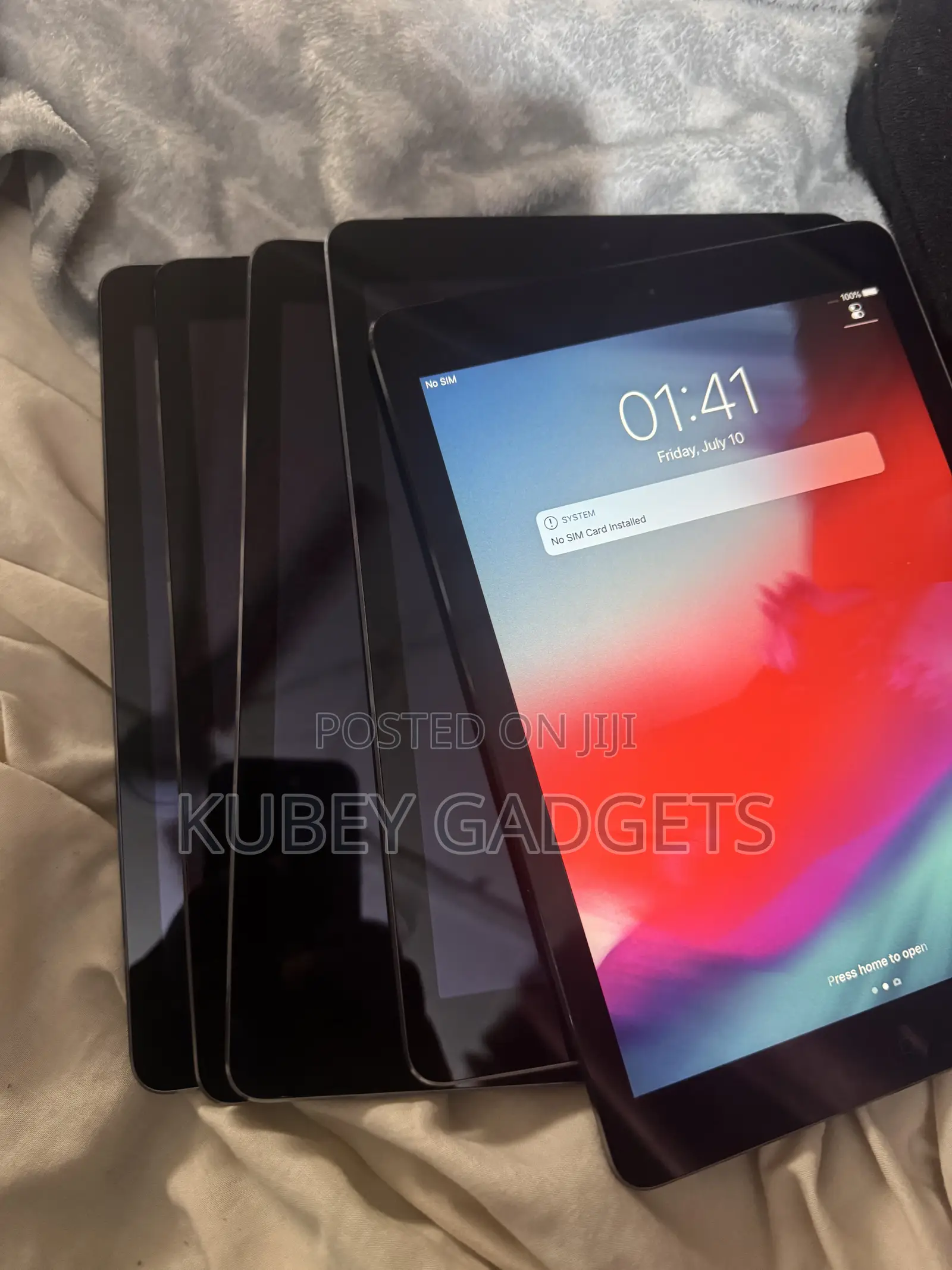 Apple iPad Air 64 GB Black