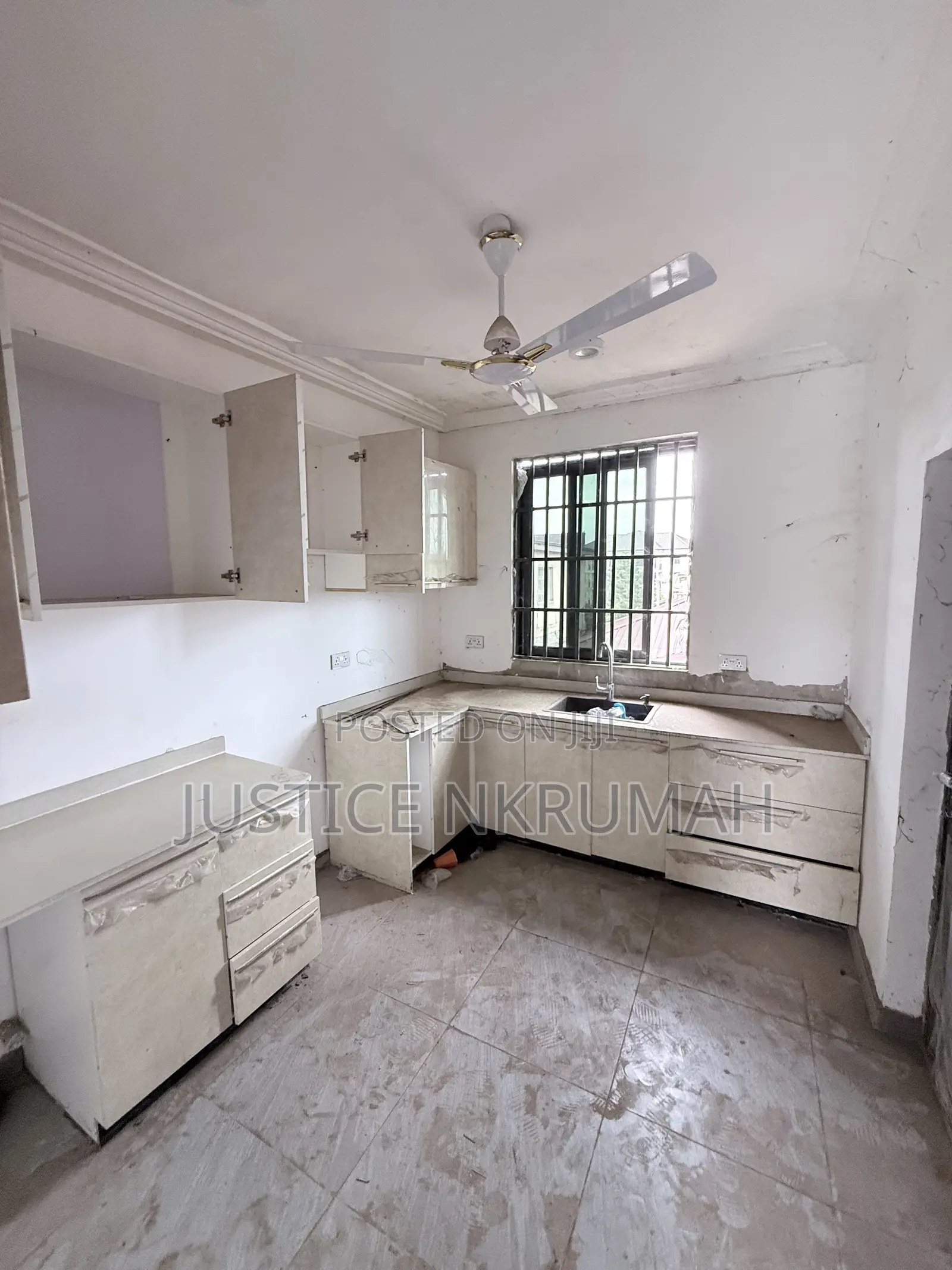 2bdrm Apartment in Mr. Justice Estate, Old Barrier for rent
