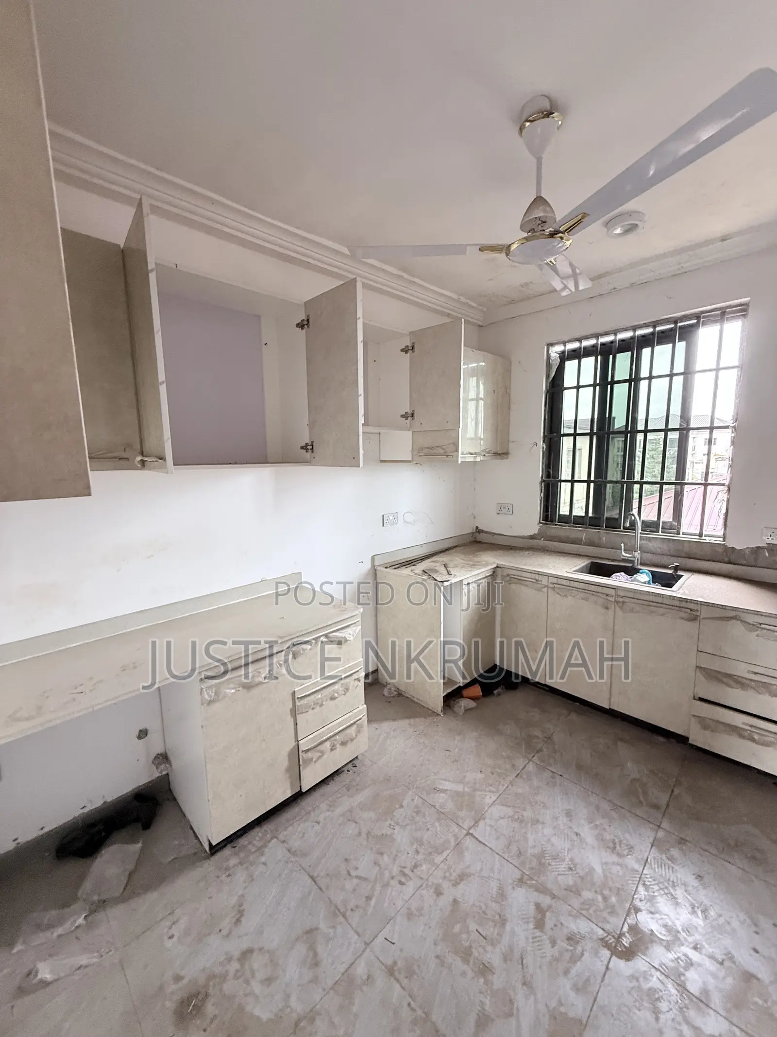 2bdrm Apartment in Mr. Justice Estate, Old Barrier for rent