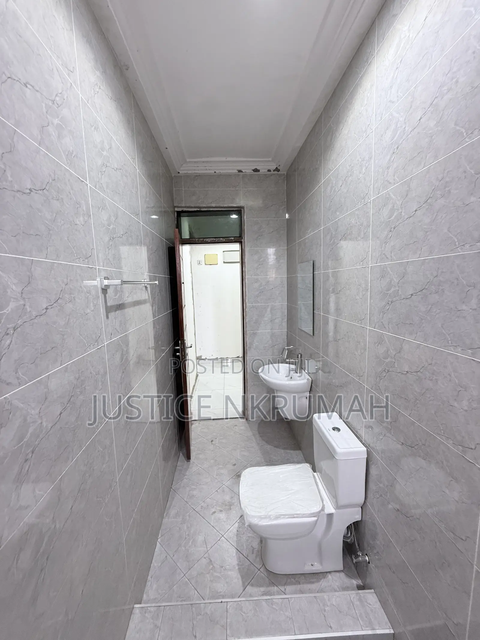 3bdrm Apartment in Mr. Justice Estate, Old Barrier for rent