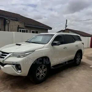 Toyota Fortuner 3.0 D Turbo AWD 2017 White