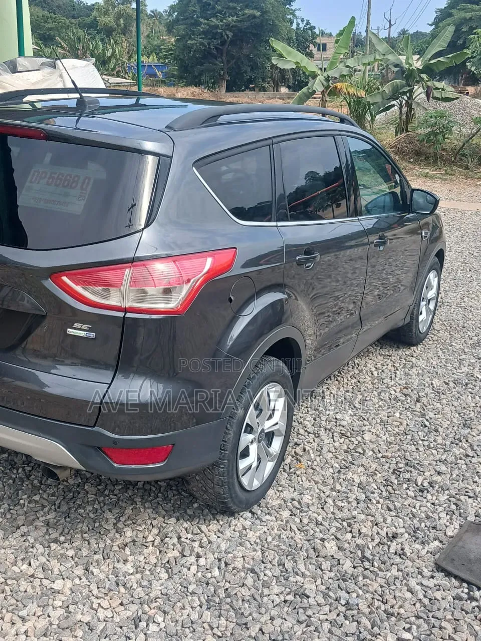 Ford Escape SE 4x4 2016 Gray