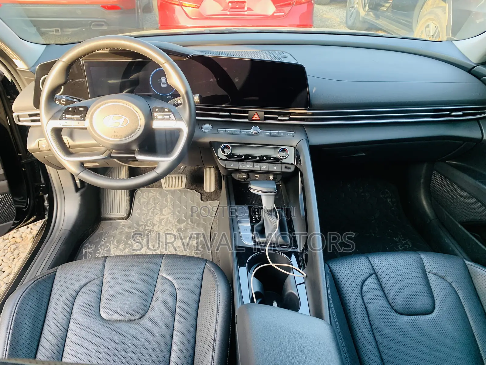 Hyundai Elantra Limited IVT 2025 Black