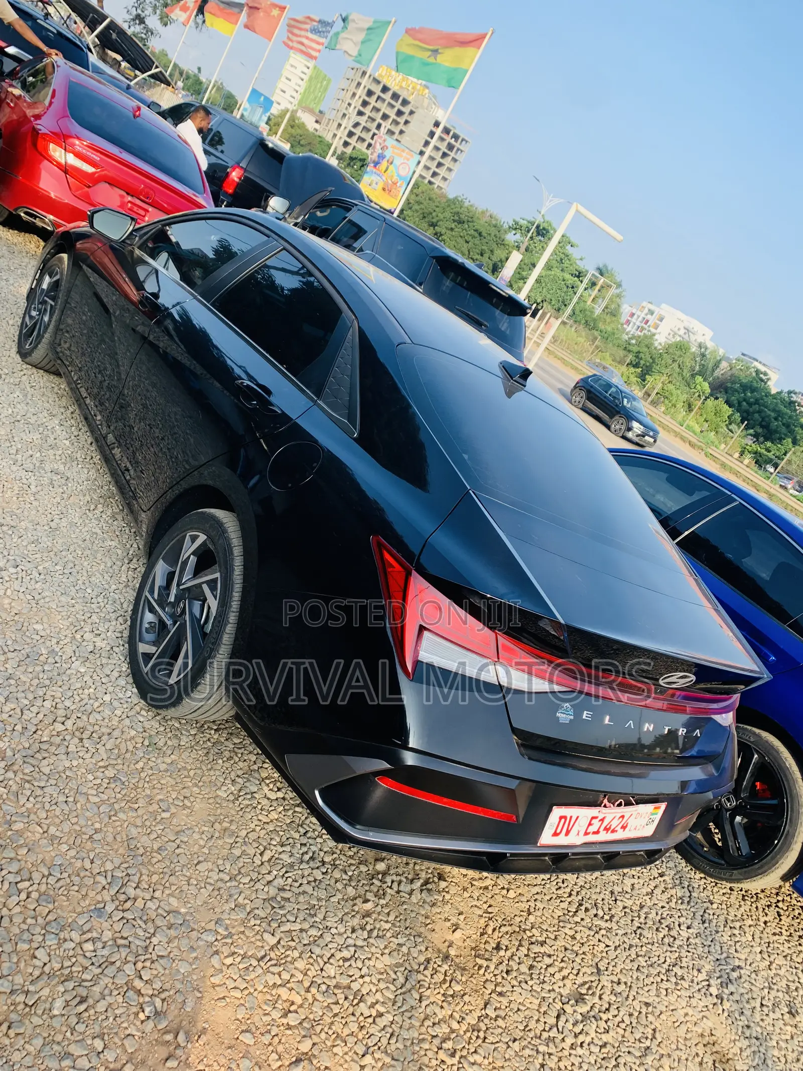 Hyundai Elantra Limited IVT 2025 Black