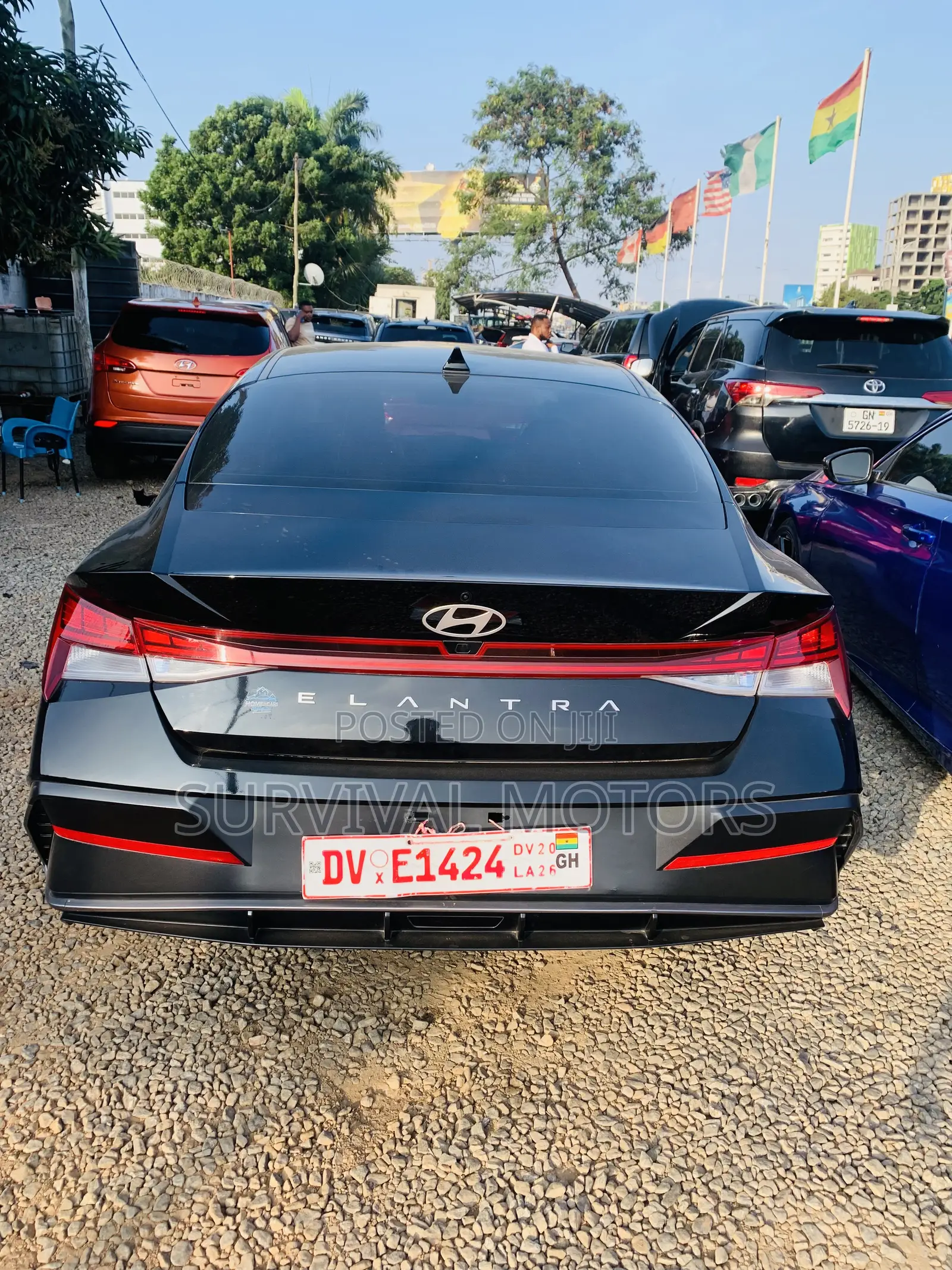 Hyundai Elantra Limited IVT 2025 Black