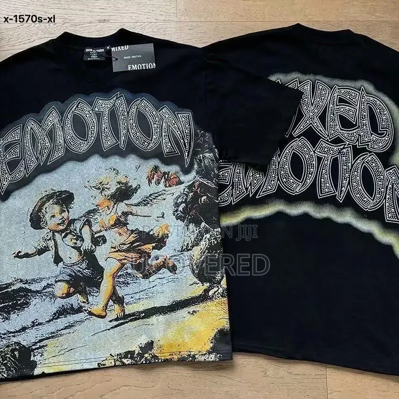 Vintage Wash Graphic Streetwear T-Shirt