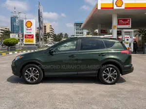Toyota RAV4 LE 4dr SUV (2.5L 4cyl 6A) 2015 Green