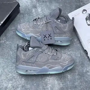 Original Air Jordan 4 Retro XX Kaws