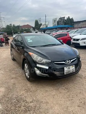 Hyundai Elantra GLS Sedan FWD (1.8L 4cyl 6M) 2013 Black