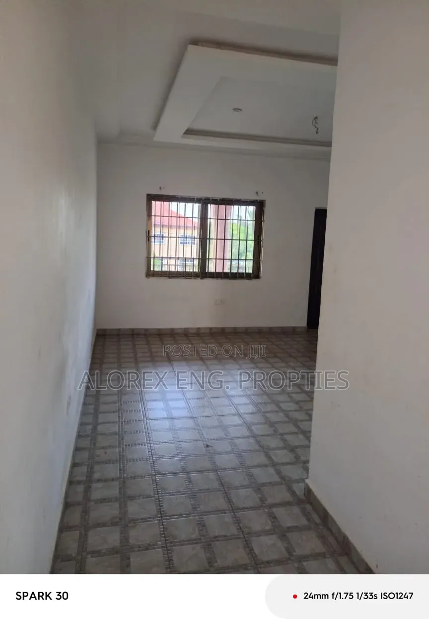 1bdrm Apartment in Adenta Amrahia, Malejor for rent