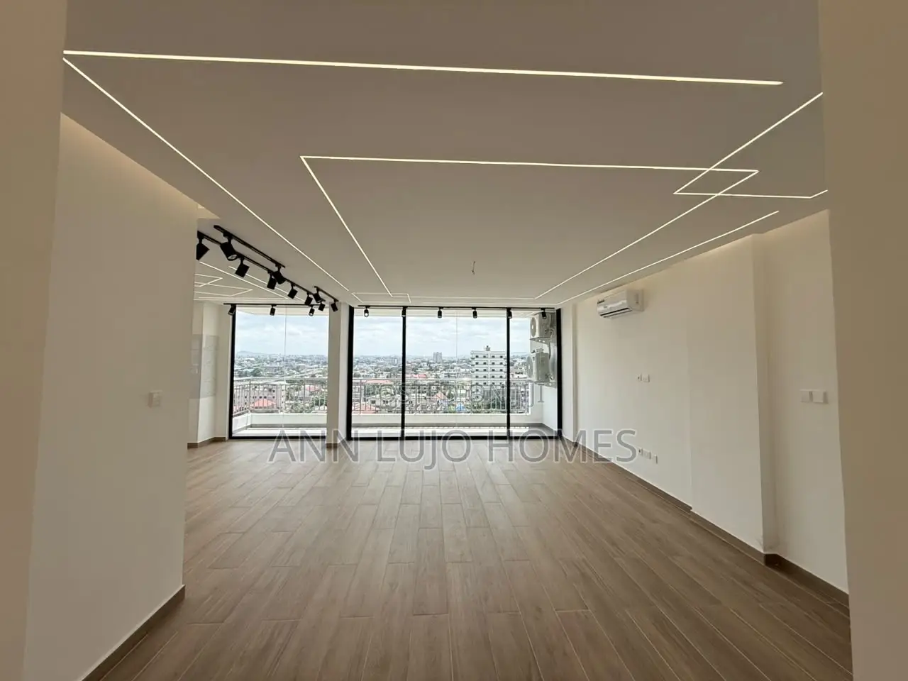 3bdrm Apartment in Lincoln School Area for sale