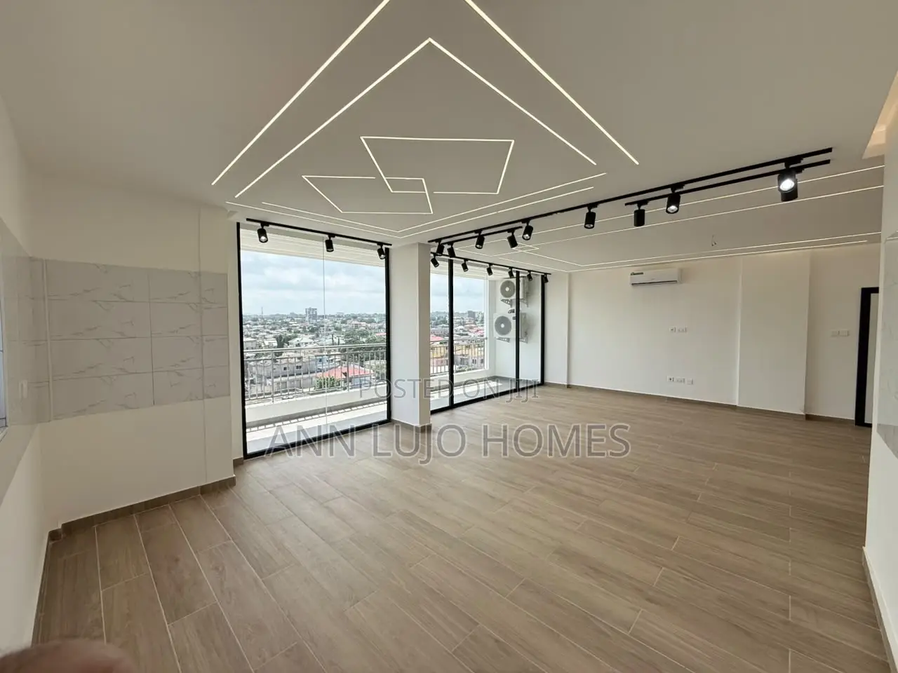 3bdrm Apartment in Lincoln School Area for sale