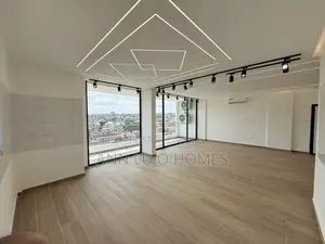 3bdrm Apartment in Lincoln School Area for sale